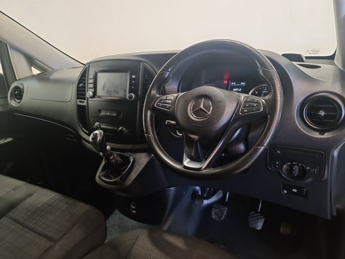 2025 Mercedes-benz Vito