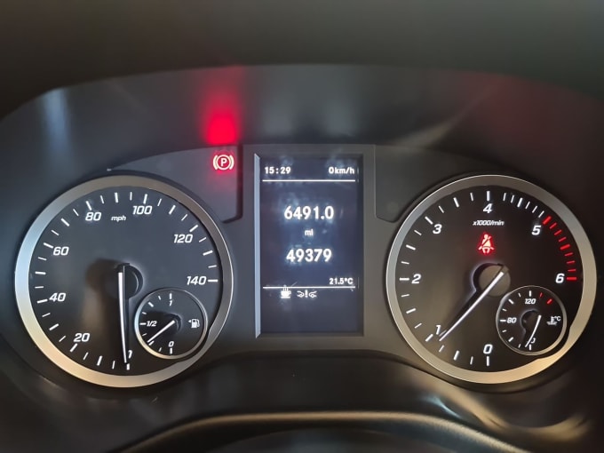 2025 Mercedes-benz Vito