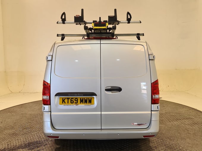 2025 Mercedes-benz Vito