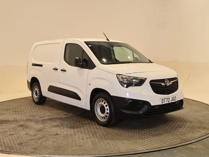 2025 Vauxhall Combo