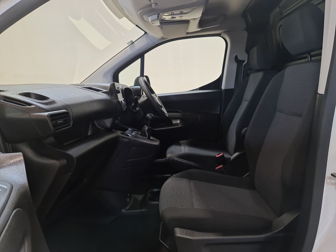 2025 Vauxhall Combo