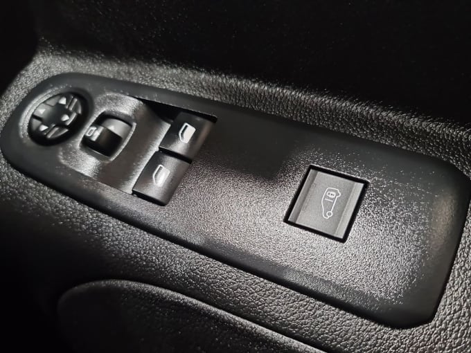 2025 Vauxhall Combo
