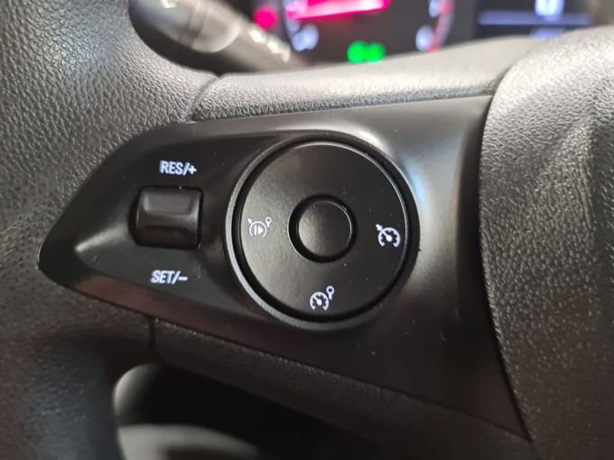 2025 Vauxhall Combo