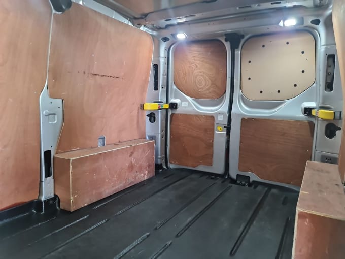 2025 Ford Transit Custom