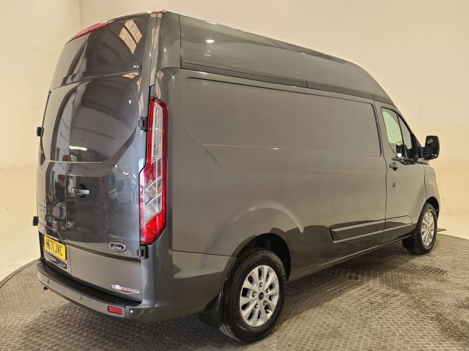 2025 Ford Transit Custom