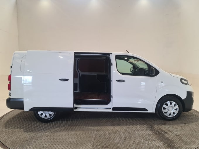 2025 Vauxhall Vivaro
