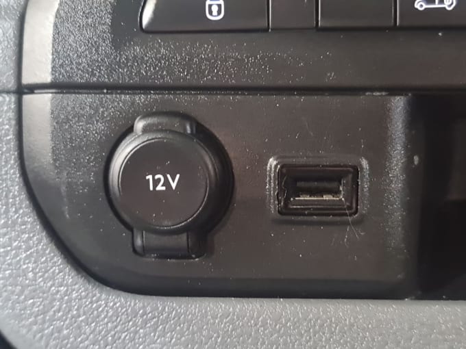 2025 Vauxhall Vivaro