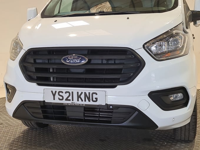 2025 Ford Transit Custom