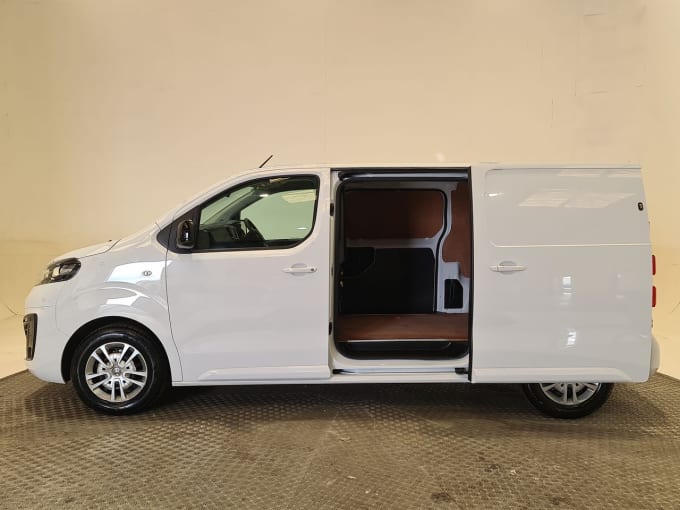2025 Vauxhall Vivaro