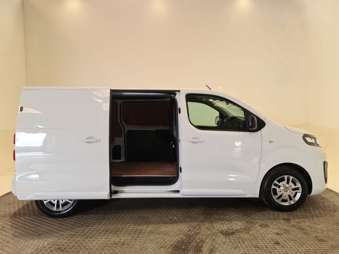 2025 Vauxhall Vivaro