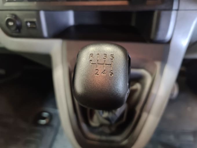 2025 Vauxhall Vivaro