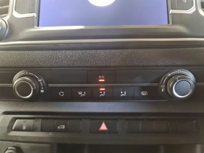 2025 Vauxhall Vivaro