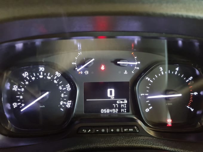 2025 Vauxhall Vivaro