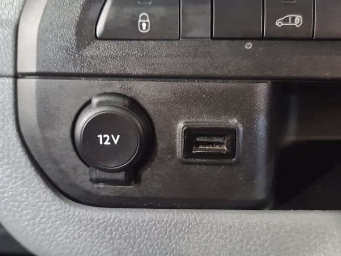 2025 Vauxhall Vivaro