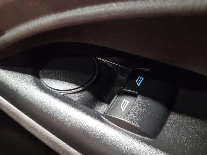 2025 Ford Transit Connect