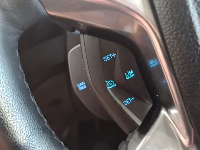 2025 Ford Transit Connect