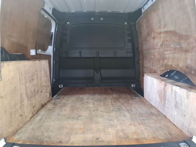 2025 Volkswagen Caddy