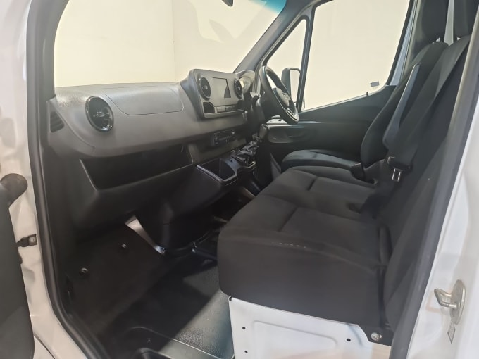 2025 Mercedes-benz Sprinter