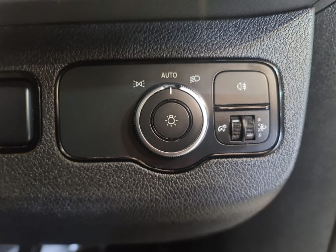 2025 Mercedes-benz Sprinter