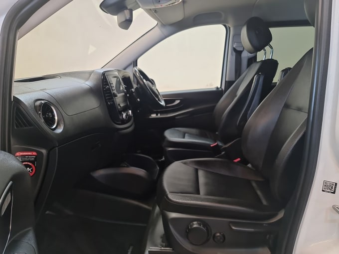 2025 Mercedes-benz Vito