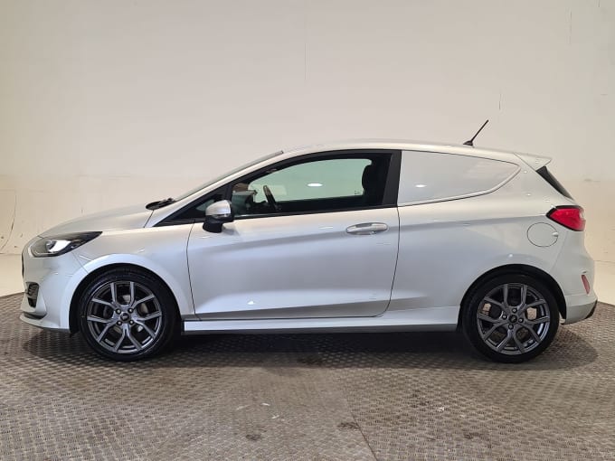2025 Ford Fiesta Van