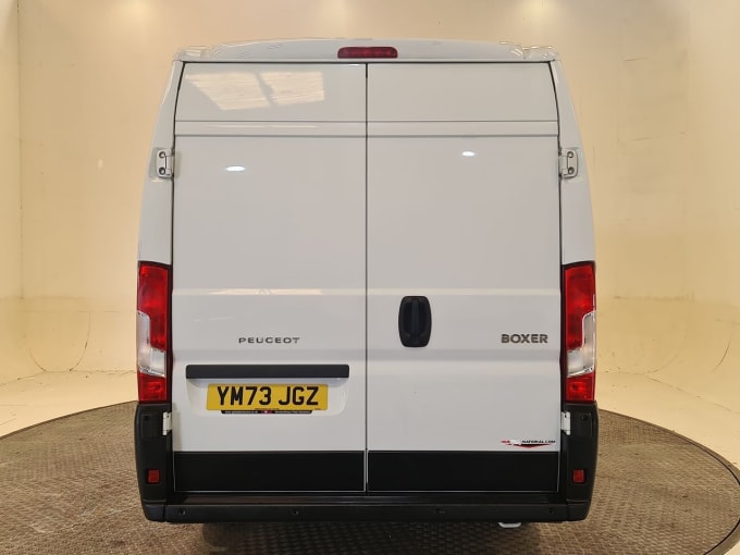 2025 Peugeot Boxer