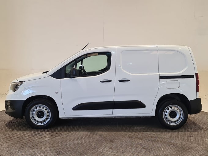 2025 Vauxhall Combo