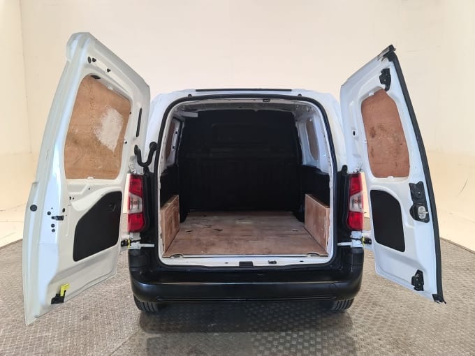 2025 Vauxhall Combo