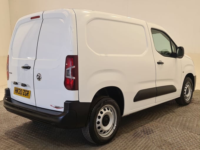 2025 Vauxhall Combo