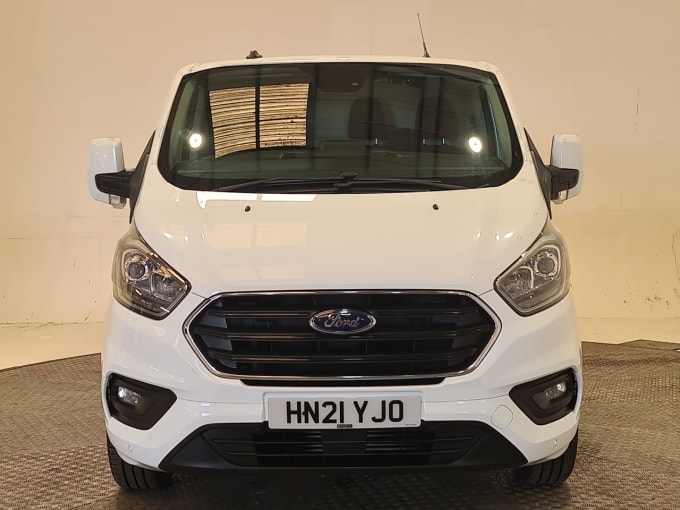 2025 Ford Transit Custom