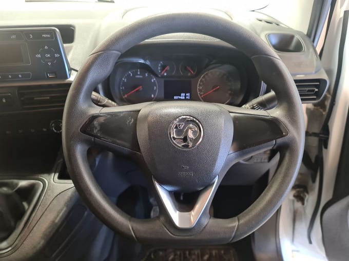 2025 Vauxhall Combo