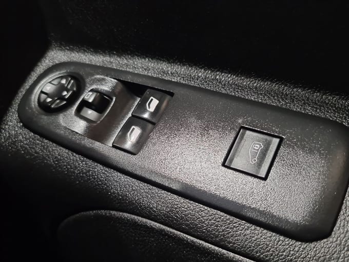 2025 Vauxhall Combo