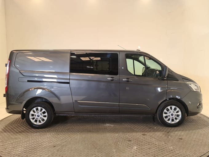 2025 Ford Transit Custom