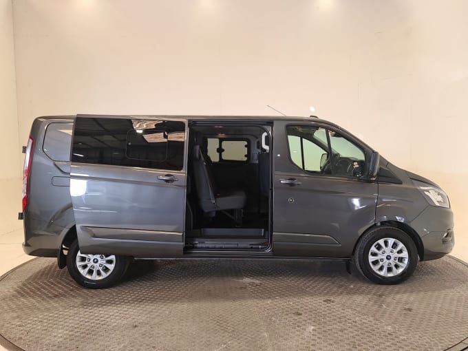 2025 Ford Transit Custom