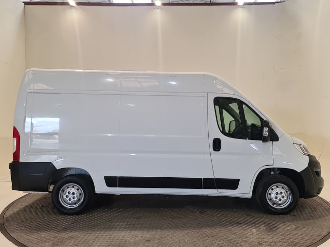 2025 Vauxhall Movano
