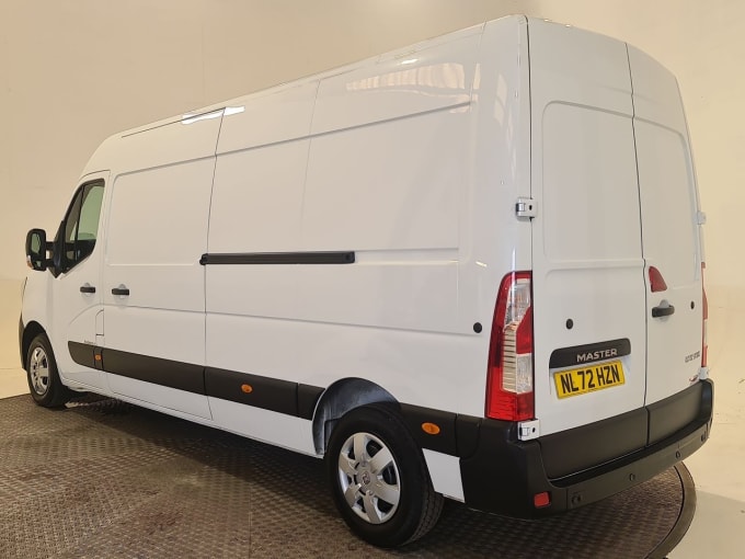 2025 Renault Master