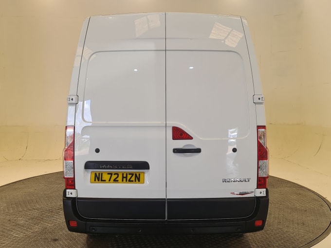 2025 Renault Master