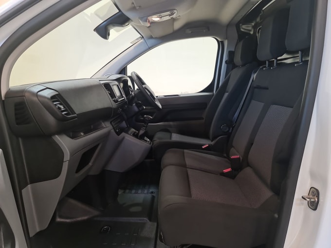 2025 Vauxhall Vivaro