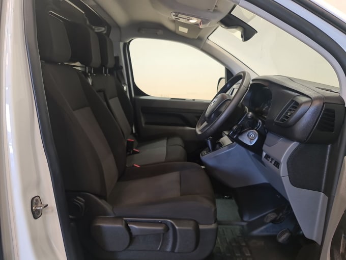 2025 Vauxhall Vivaro