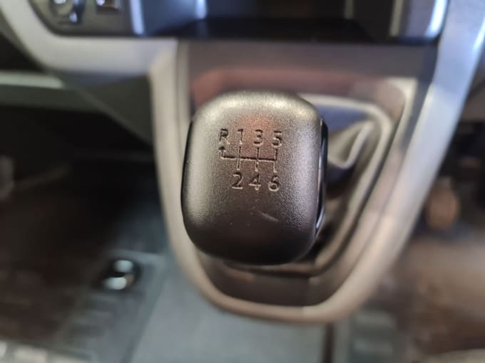 2025 Vauxhall Vivaro