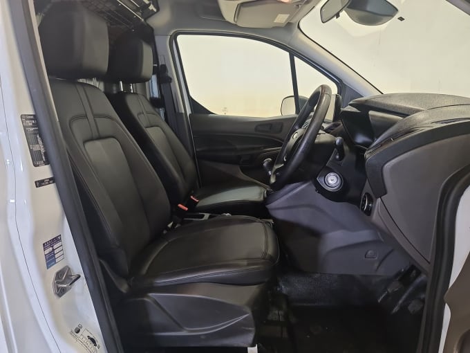 2025 Ford Transit Connect