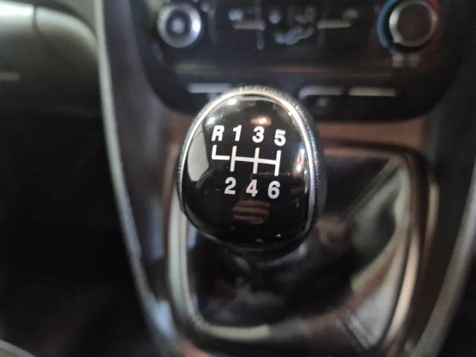2025 Ford Transit Connect