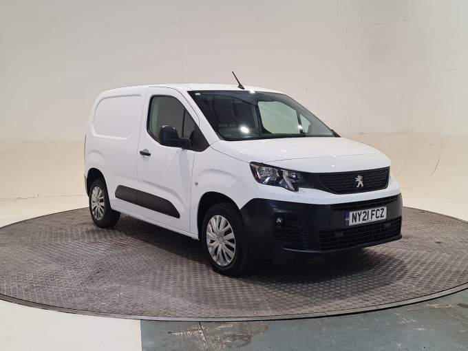 2025 Peugeot Partner