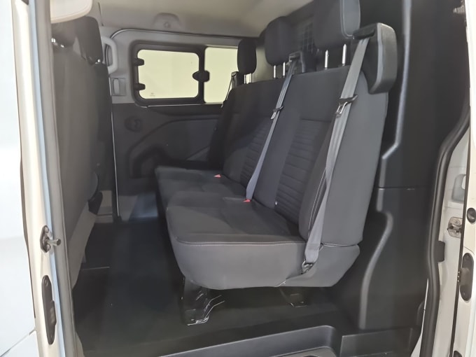 2025 Ford Transit Custom