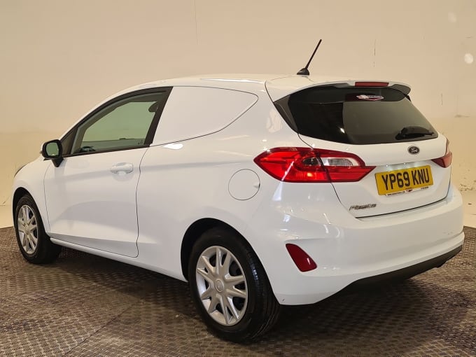 2025 Ford Fiesta Van