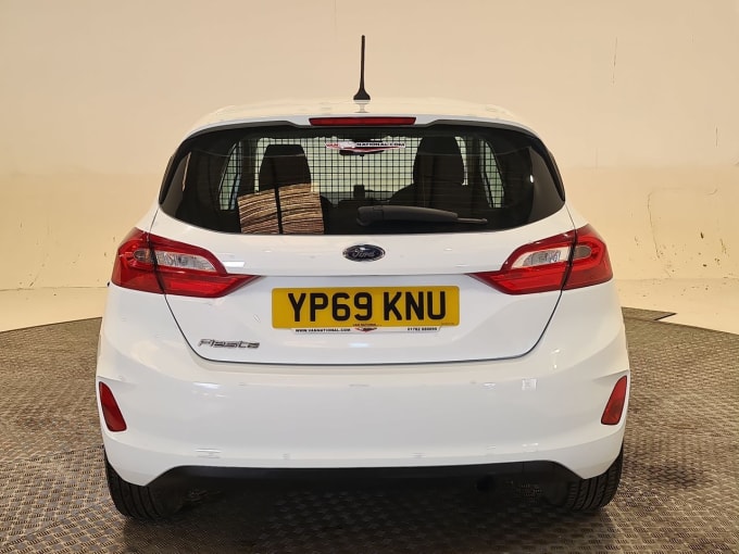 2025 Ford Fiesta Van