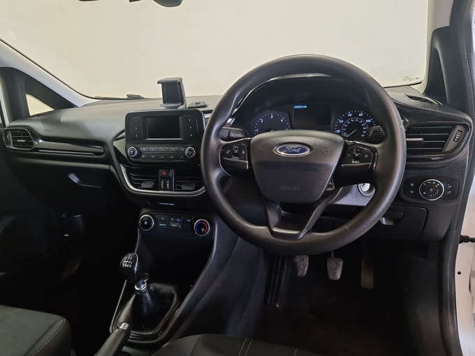2025 Ford Fiesta Van