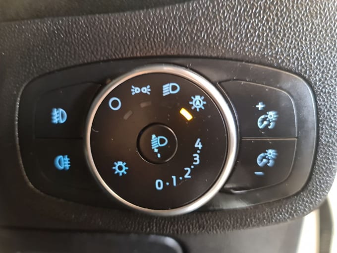 2025 Ford Fiesta Van