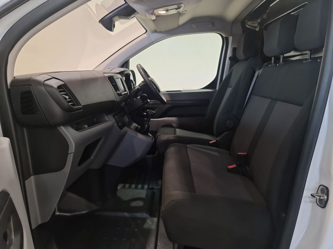 2025 Vauxhall Vivaro
