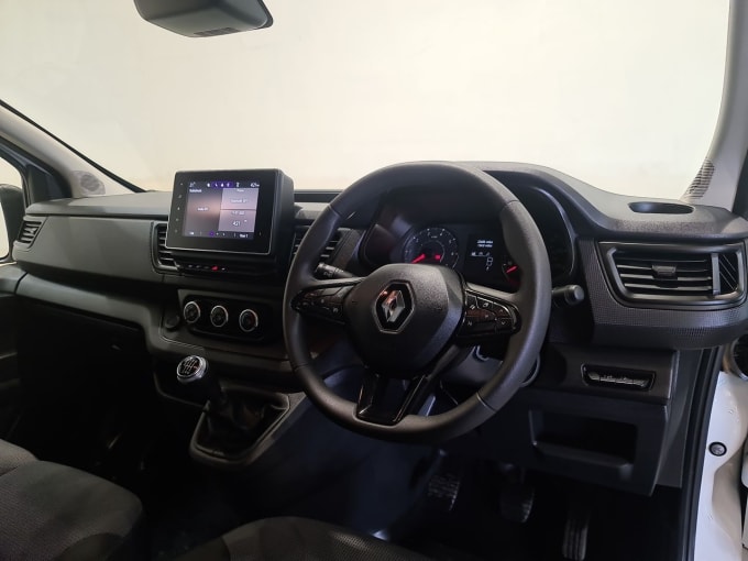 2025 Renault Trafic